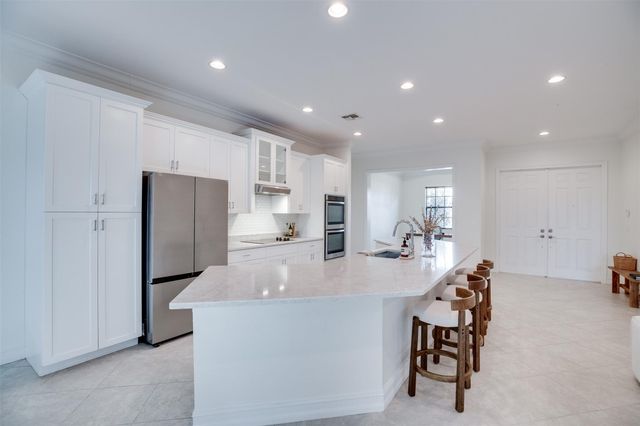 4985 55th Street, Vero Beach, FL 32967