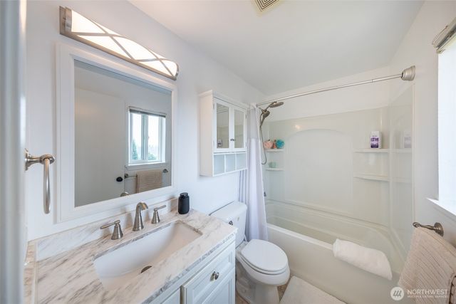 17420 73rd Drive NE, Arlington, WA 98223