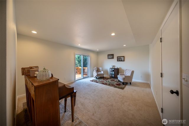 17420 73rd Drive NE, Arlington, WA 98223