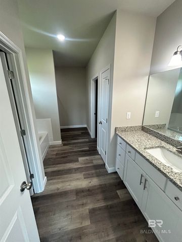 8736 Lockridge Road, Foley, AL 36535