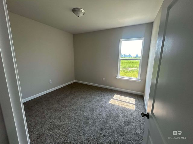 8736 Lockridge Road, Foley, AL 36535