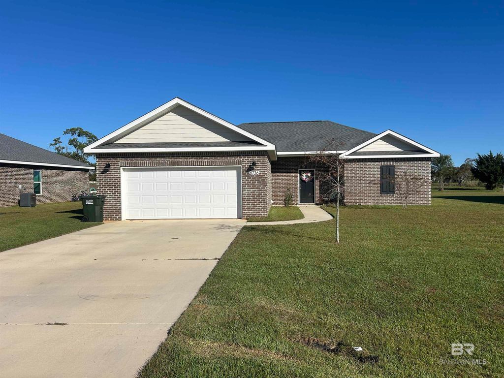 8736 Lockridge Road, Foley, AL 36535