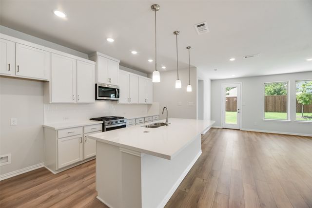 620 Marcus Lane, Crowley, TX 76036