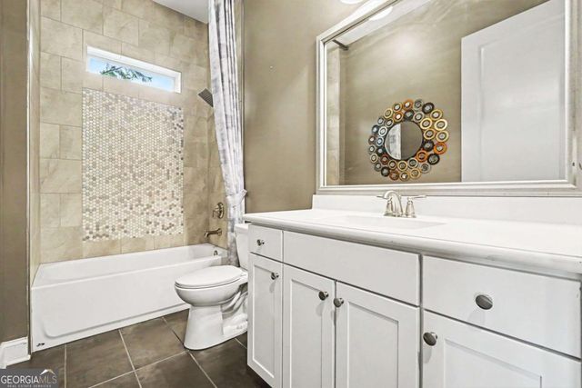 105 Sheridan Drive, Woodstock, GA 30189