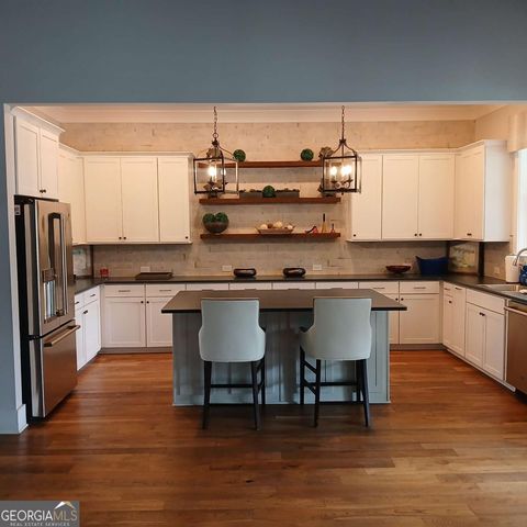 105 Sheridan Drive, Woodstock, GA 30189