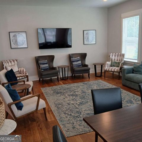 105 Sheridan Drive, Woodstock, GA 30189