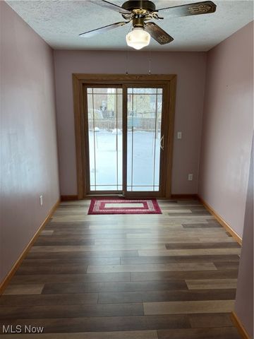 418 Carol Lane, Elyria, OH 44035