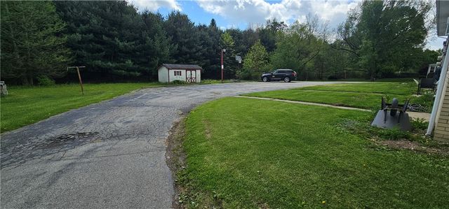 1308,1310,1312,1314 Willowbrook Rd, Shenango Twp, PA 16101