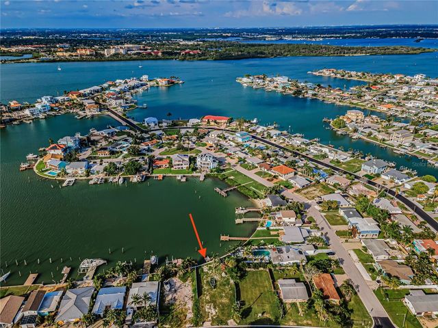 14035 E PARSLEY DRIVE, Madeira Beach, FL 33708