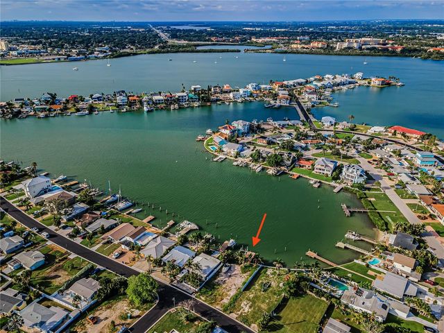 14035 E PARSLEY DRIVE, Madeira Beach, FL 33708