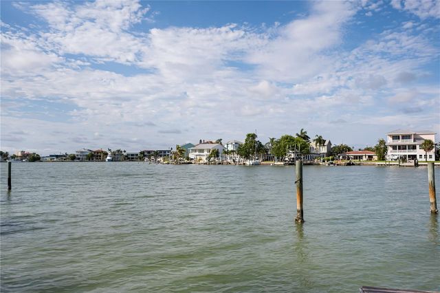 14035 E PARSLEY DRIVE, Madeira Beach, FL 33708
