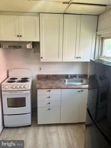 701 HAWS AVE, Norristown, PA 19401