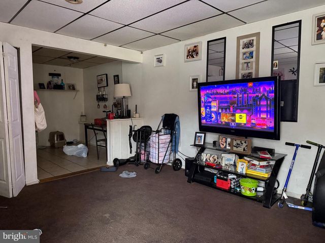 701 HAWS AVE, Norristown, PA 19401