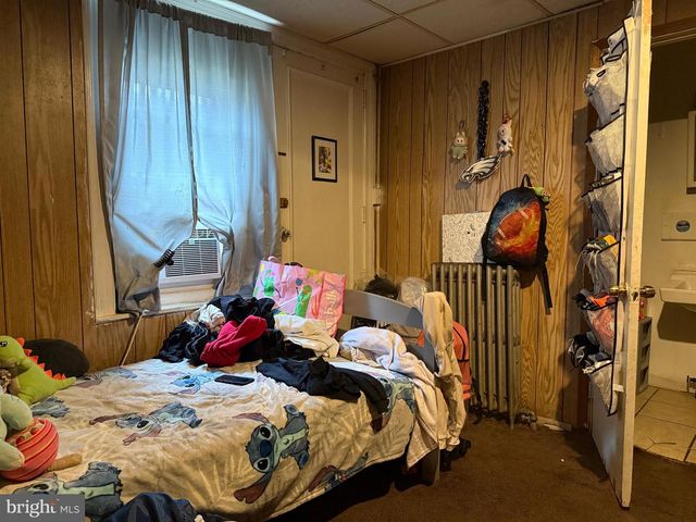 701 HAWS AVE, Norristown, PA 19401