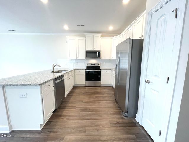 6911 Outfall Point Lane, Raleigh, NC 27616