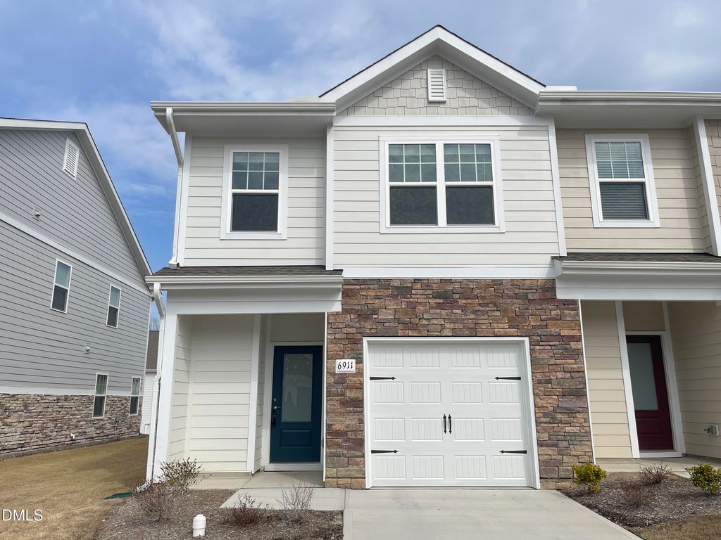 6911 Outfall Point Lane, Raleigh, NC 27616