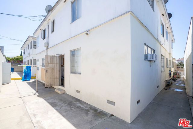 1412 Centinela Avenue, Inglewood, CA 90302