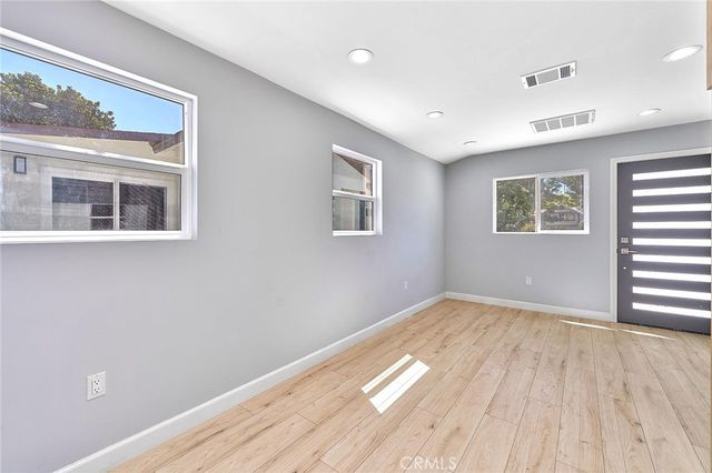 710 N El Molino, Pasadena, CA 91104