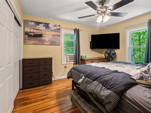 14 Orton St, Worcester, MA 01604