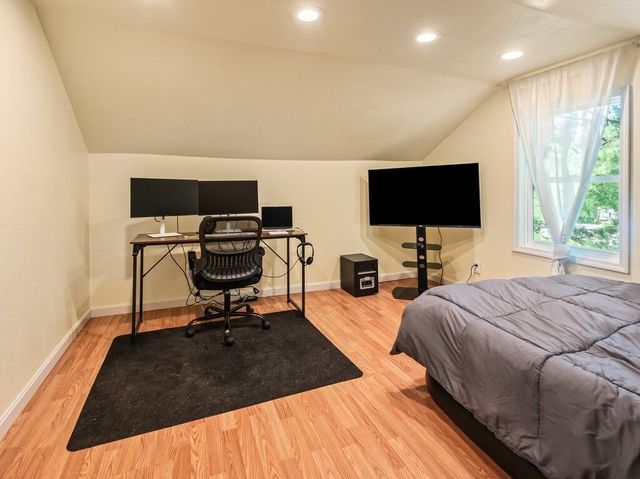 14 Orton St, Worcester, MA 01604