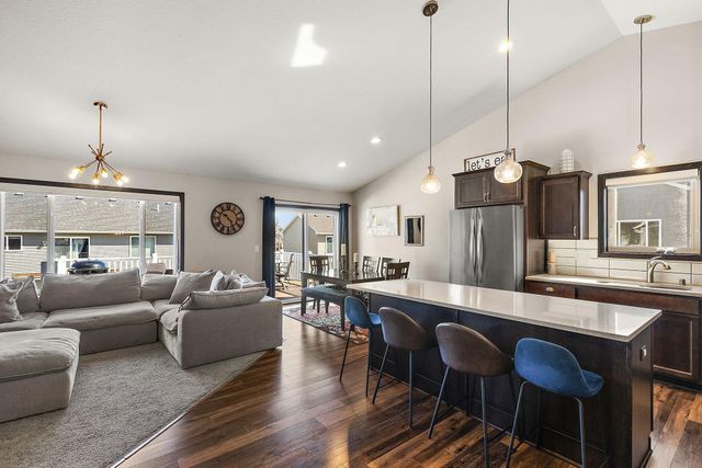 3311 224th Street W, Farmington, MN 55024