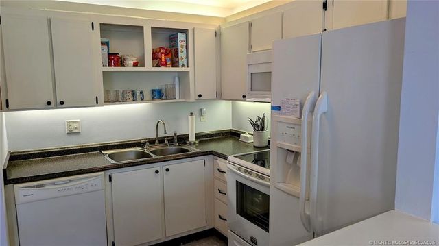 2600 SE Ocean Boulevard U4, Stuart, FL 34996