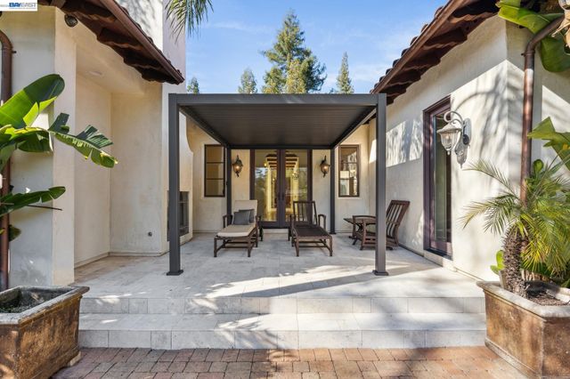 1439 Vine Ln, Alamo, CA 94507