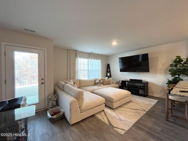 2705 Gracie Lane, Carthage, NC 28327