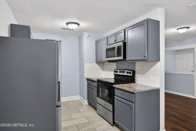 3425 GREENBRIER Drive, Jacksonville, FL 32254