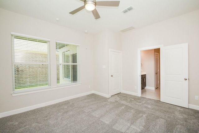 2214 Bridgeport Path Drive, Missouri City, TX 77459