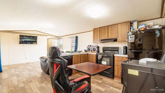 1114 Lauren Avenue, Weslaco, TX 78596