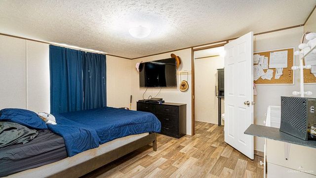 1114 Lauren Avenue, Weslaco, TX 78596