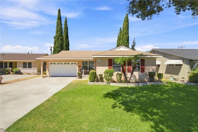 1119 S Adams, Fullerton, CA 92832