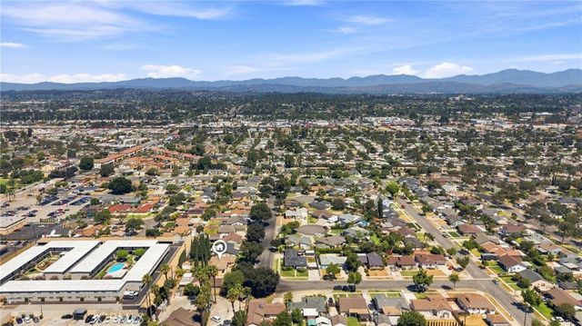 1119 S Adams, Fullerton, CA 92832
