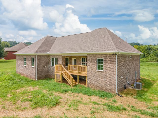 112 Preda Way, Pulaski, TN 38478