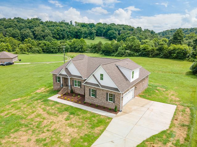 112 Preda Way, Pulaski, TN 38478