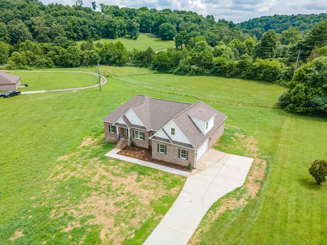 112 Preda Way, Pulaski, TN 38478