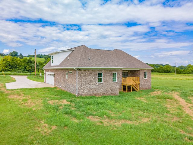 112 Preda Way, Pulaski, TN 38478