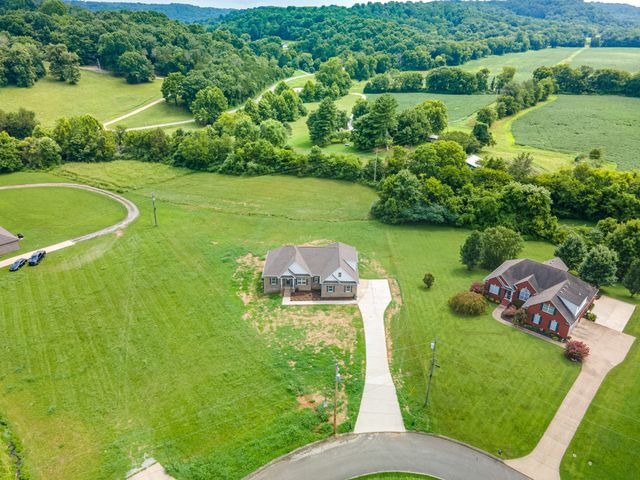 112 Preda Way, Pulaski, TN 38478