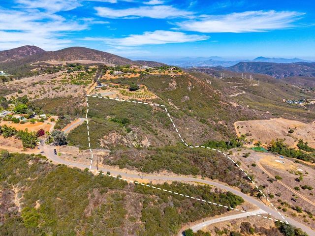Twin Oaks Valley Road, San Marcos, CA 92078