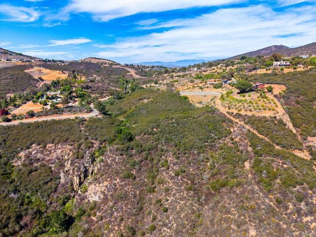 Twin Oaks Valley Road, San Marcos, CA 92078