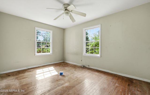 8004 DELAWARE Avenue, Jacksonville, FL 32208