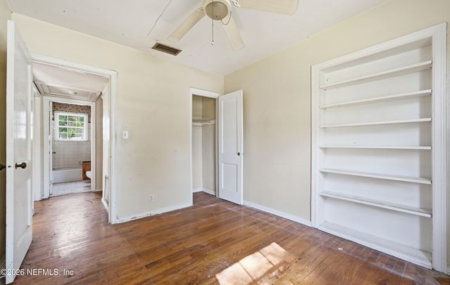 8004 DELAWARE Avenue, Jacksonville, FL 32208