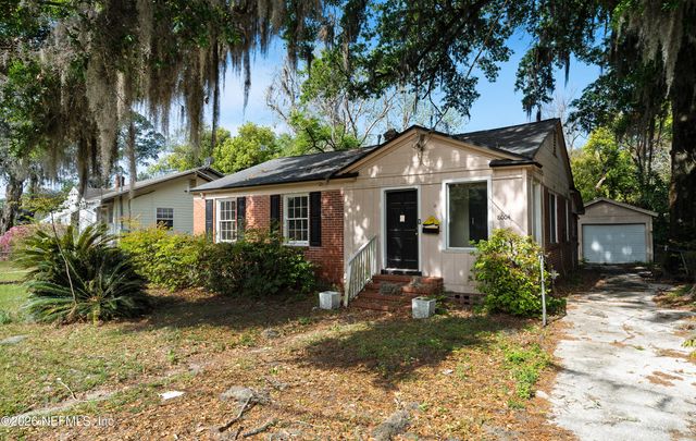 8004 DELAWARE Avenue, Jacksonville, FL 32208