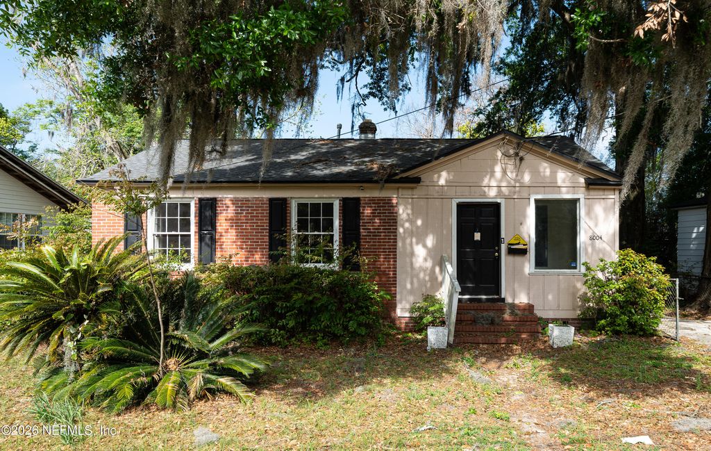 8004 DELAWARE Avenue, Jacksonville, FL 32208