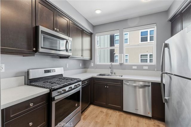 8847 Jacaranda C, Montclair, CA 91763