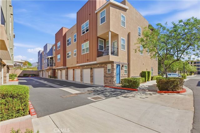 8847 Jacaranda C, Montclair, CA 91763