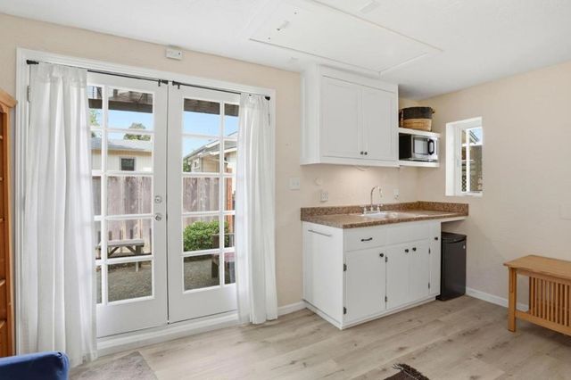 119 Kennan Street, Santa Cruz, CA 95060