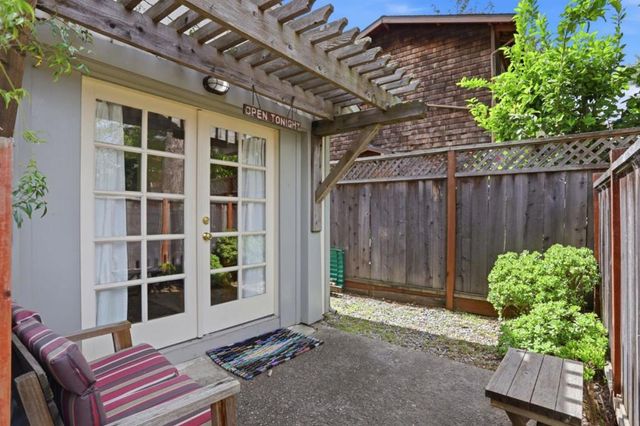 119 Kennan Street, Santa Cruz, CA 95060