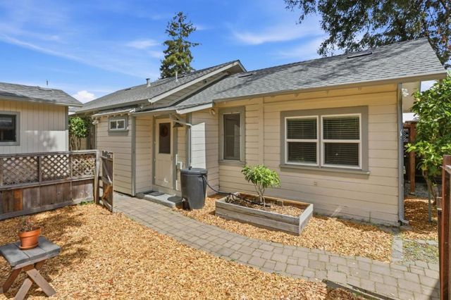 119 Kennan Street, Santa Cruz, CA 95060